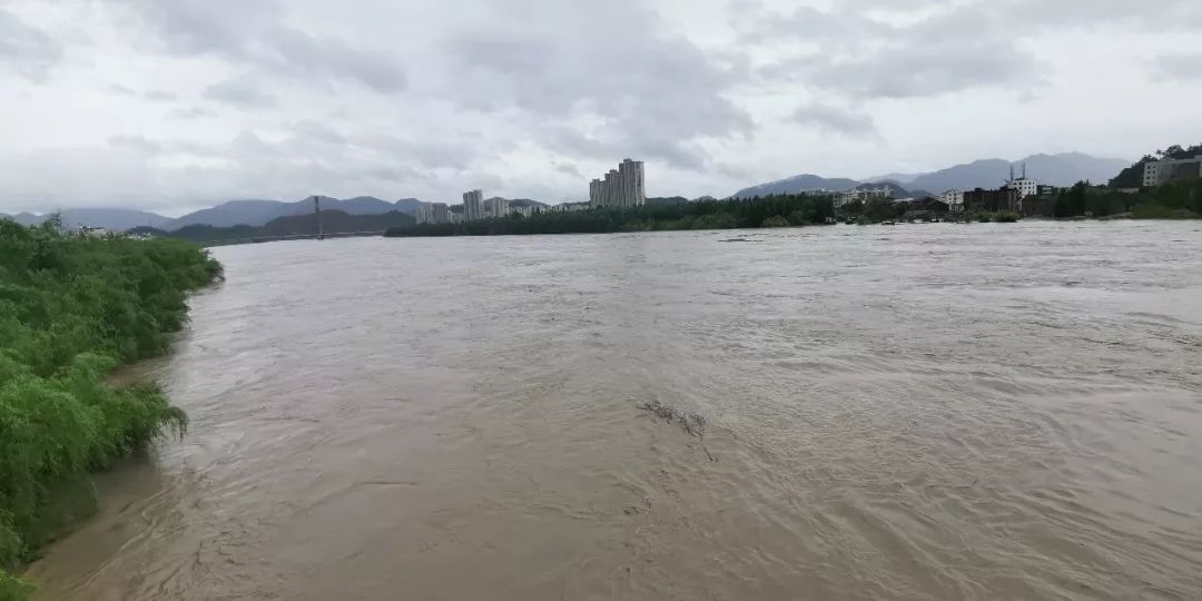 浙江宁波江水倒灌现象，原因、影响与应对策略