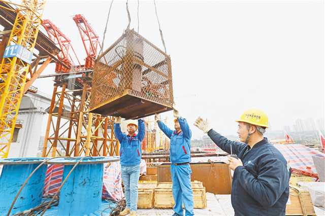 重庆推动高质量发展，集中攻坚久供未建与久建未完项目重塑城市面貌