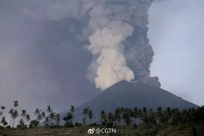 印尼火山喷发引发关注，中国游客滞留事件最新进展